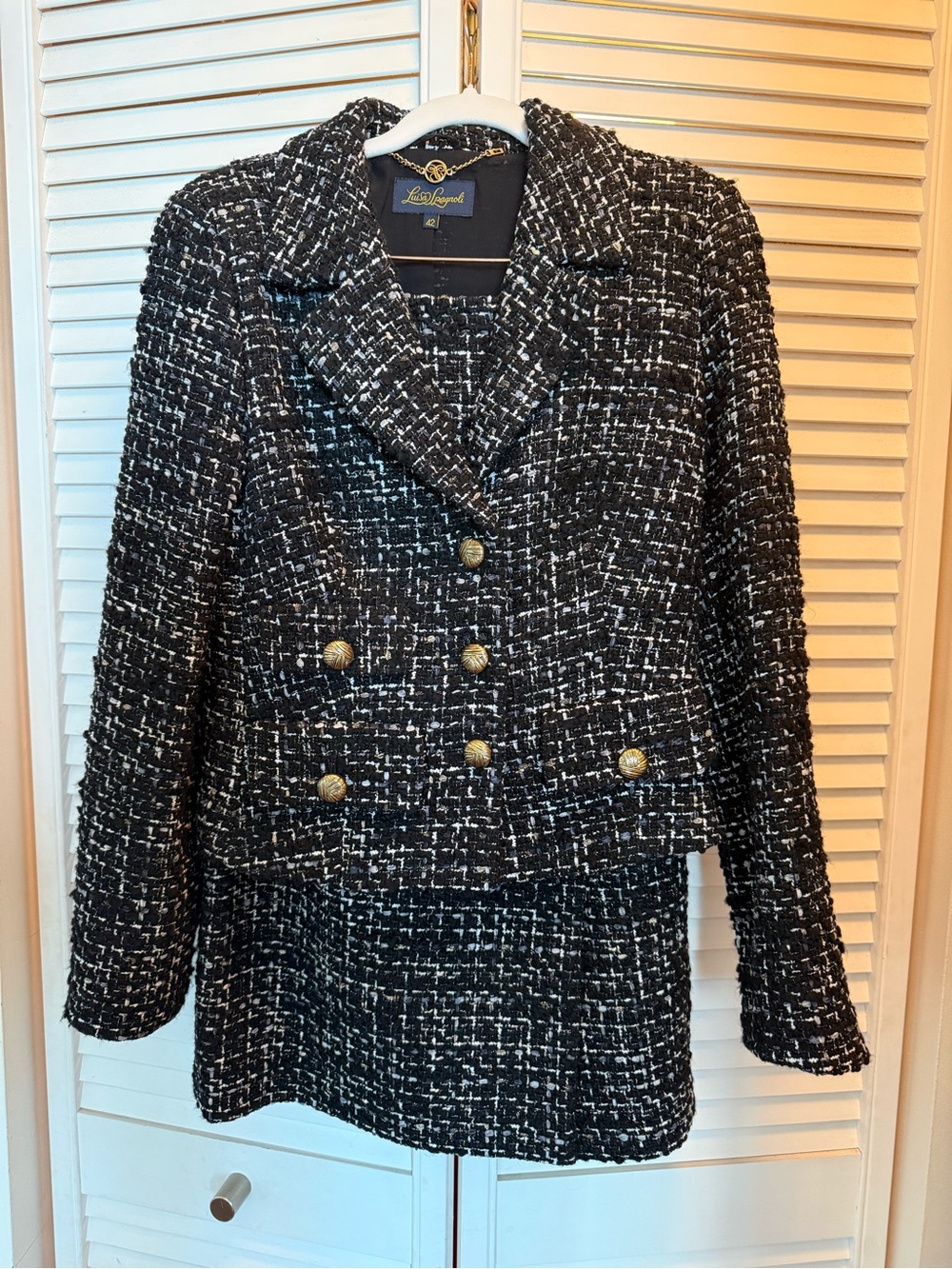Brand-New Luisa Spagnoli Black & White Tweed Jacket and Skirt